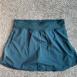 Old Navy Women's Teal Skort